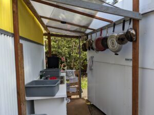 Dishwashing With Elec Instant Hot Water